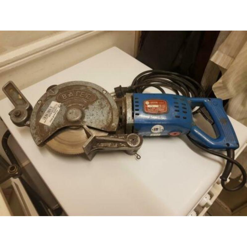 Zelden te koop: baier handzaagmachine metaal