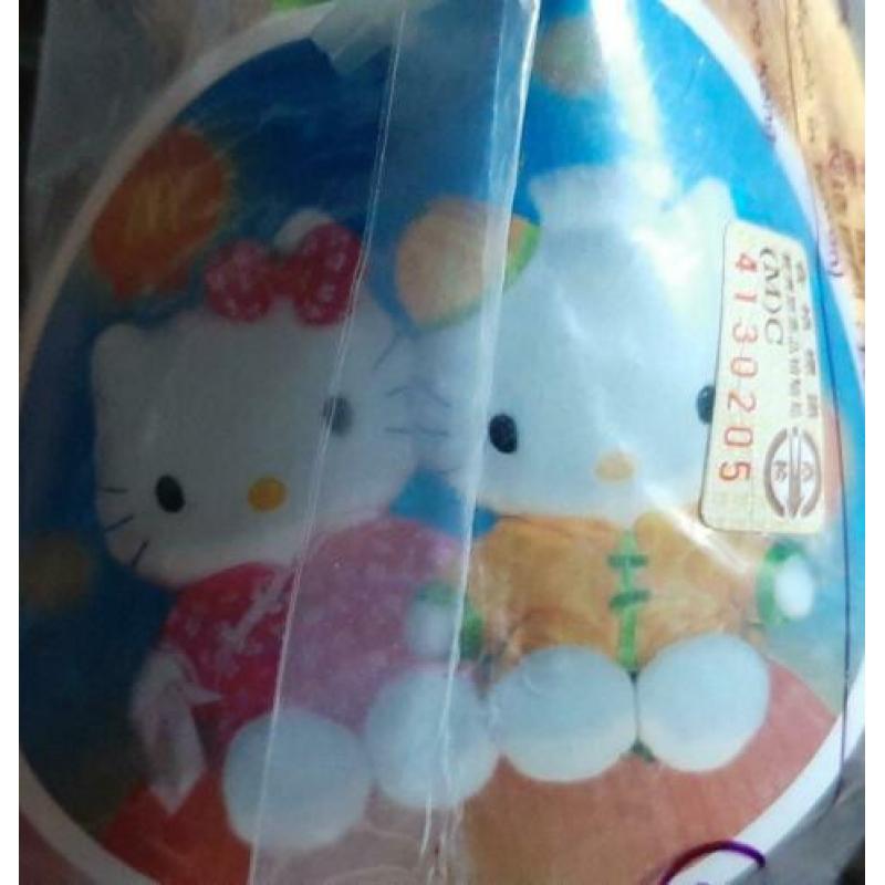 Hello Kitty plusche poppen. 4 verschillende series