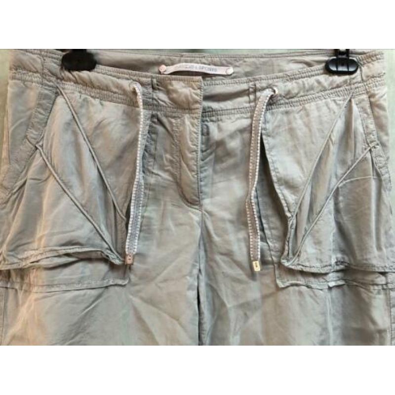 Marc Cain sports grijze broek maat 4