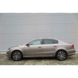 Volkswagen Passat Highline 1.4 TSI Bmt (bj 2011 )