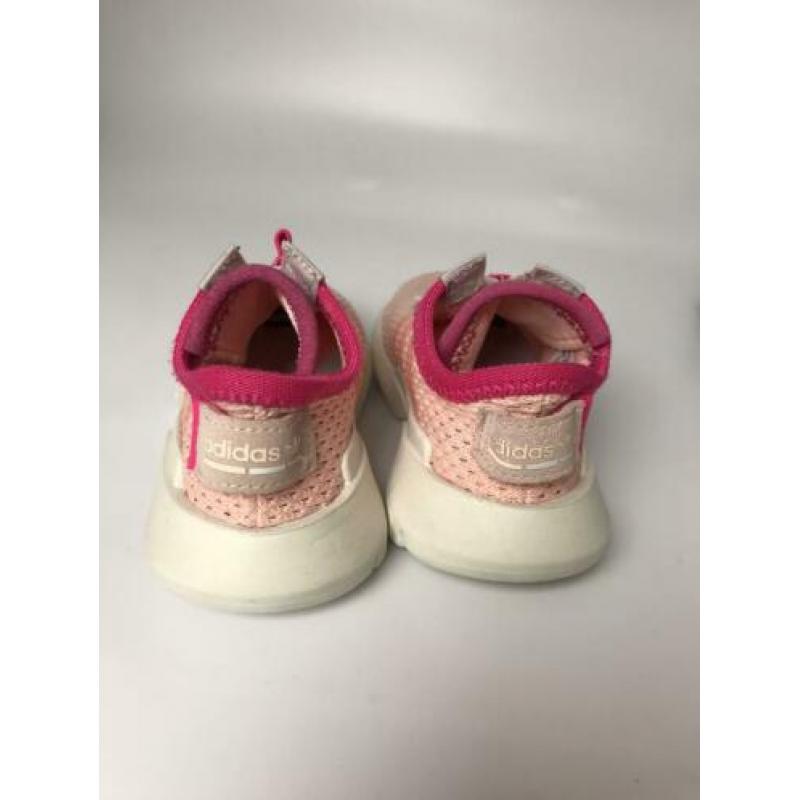 Adidas gympen maat 23