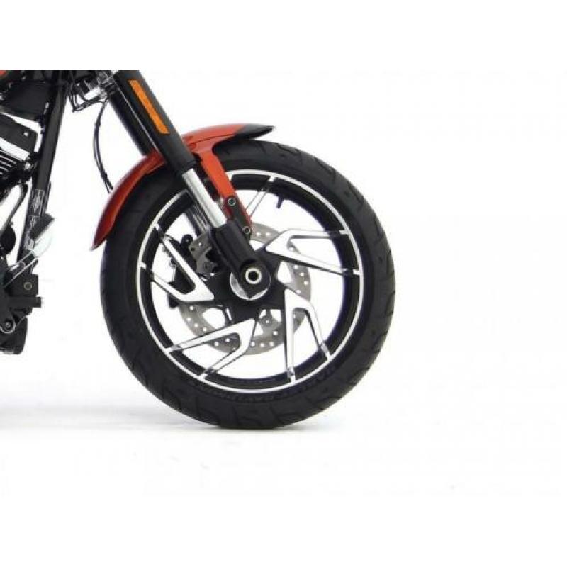 Harley-Davidson FLSB SOFTAIL SPORT GLIDE SPORTGLIDE
