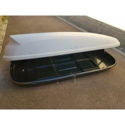 Zeer nette super grote thule 580 liter dakkoffer skibox