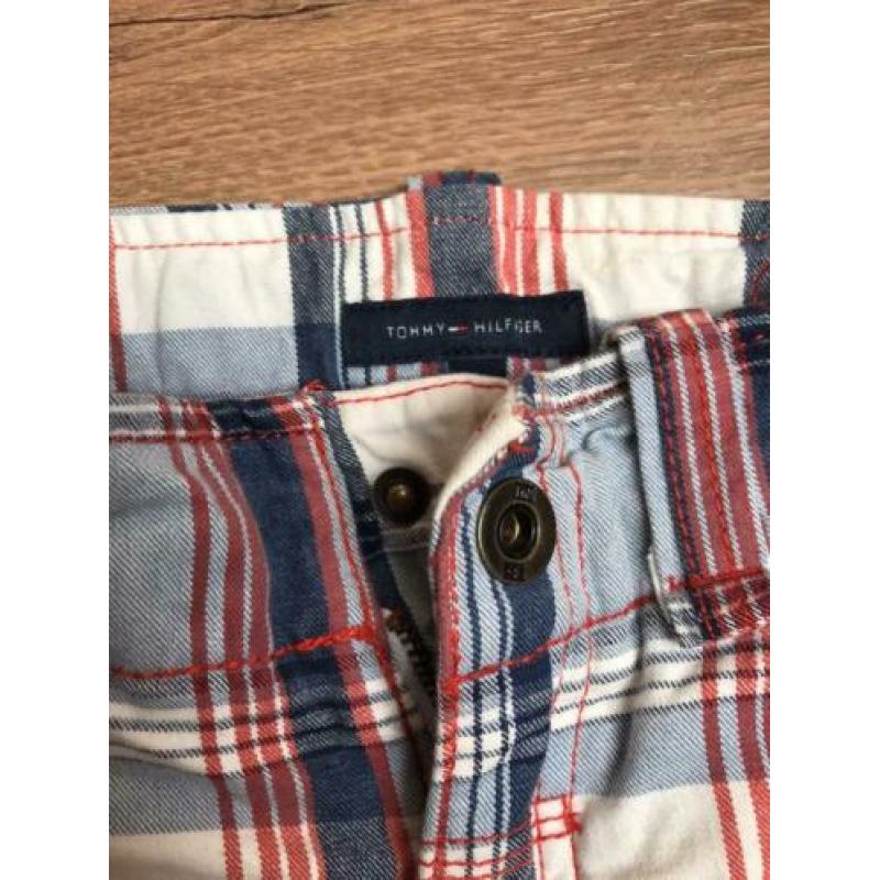 Tommy Hilfiger korte broek Maat 6 Maat 116 Nieuw