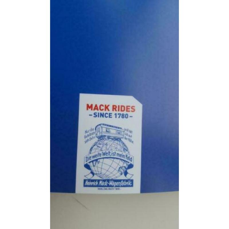 Brochure Mack Rides - bouwer van attracties