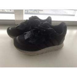 Adidas 23 super leuke meisjes sneakers