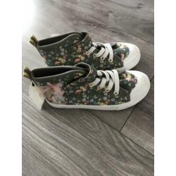Meisjes schoenen nieuw