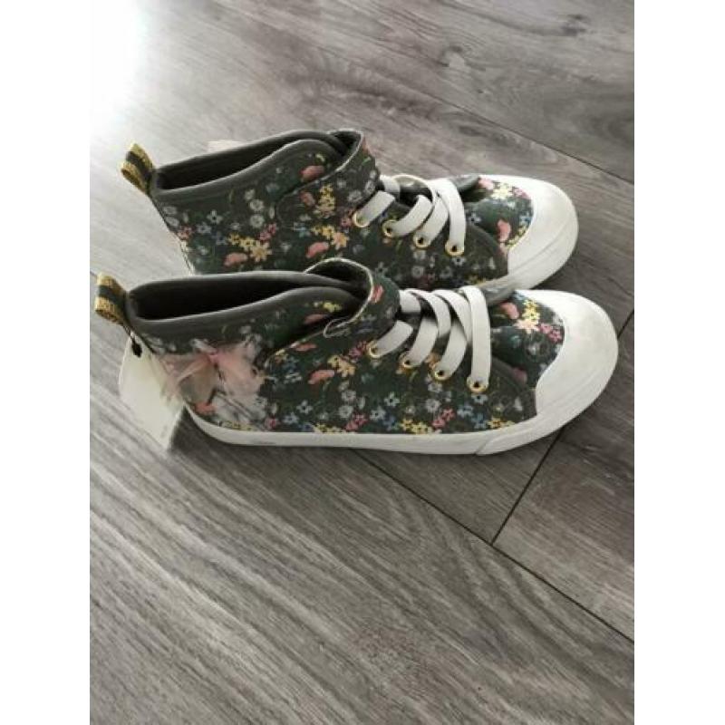 Meisjes schoenen nieuw