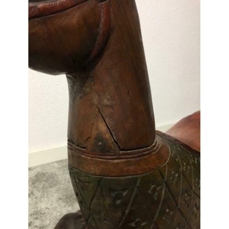 Massief houten paard