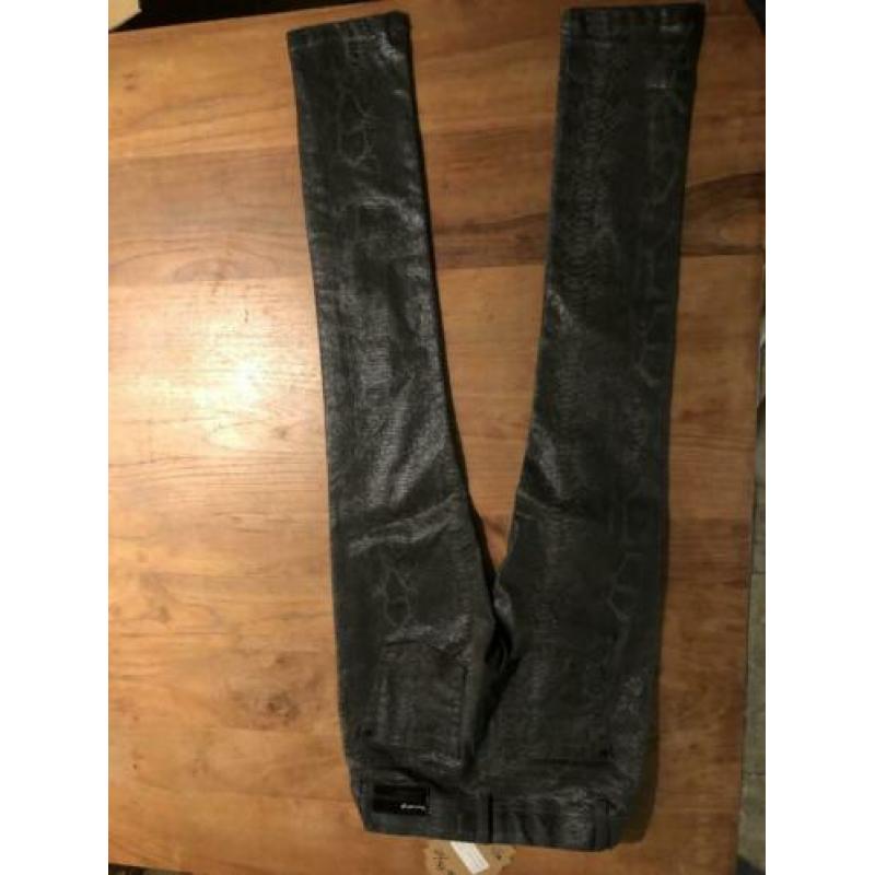Vingino skinny slangenprint