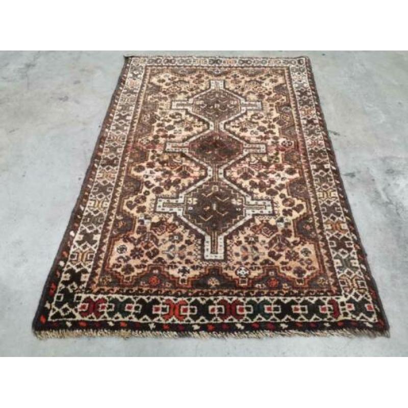 Handgeknoopt Perzisch wol tapijt Shiraz Nomad 105x155cm