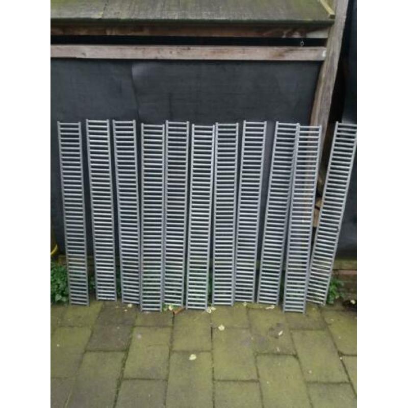 Lijngoot roosters draingoot