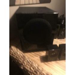 Mooie Samsung 7.1 surround set actief sub zwart glanzend