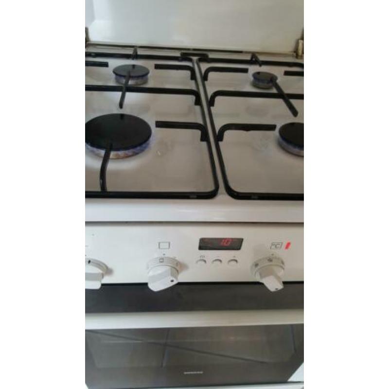Gasfornuis met elektrische oven