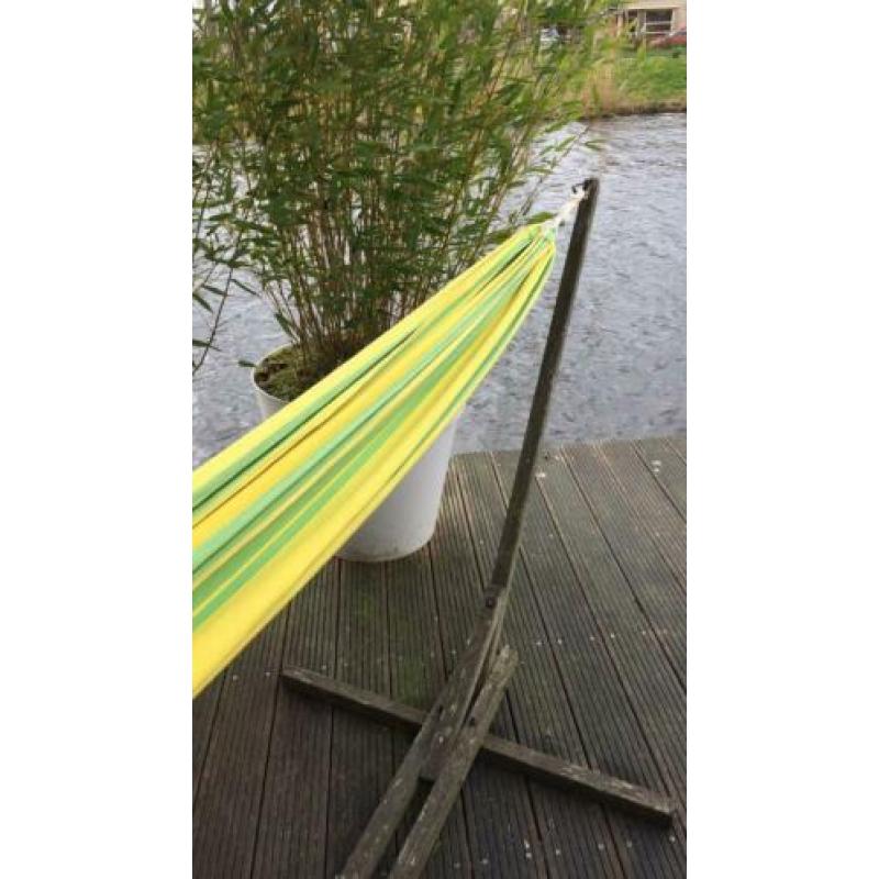Hangmat en standaard van Intratuin