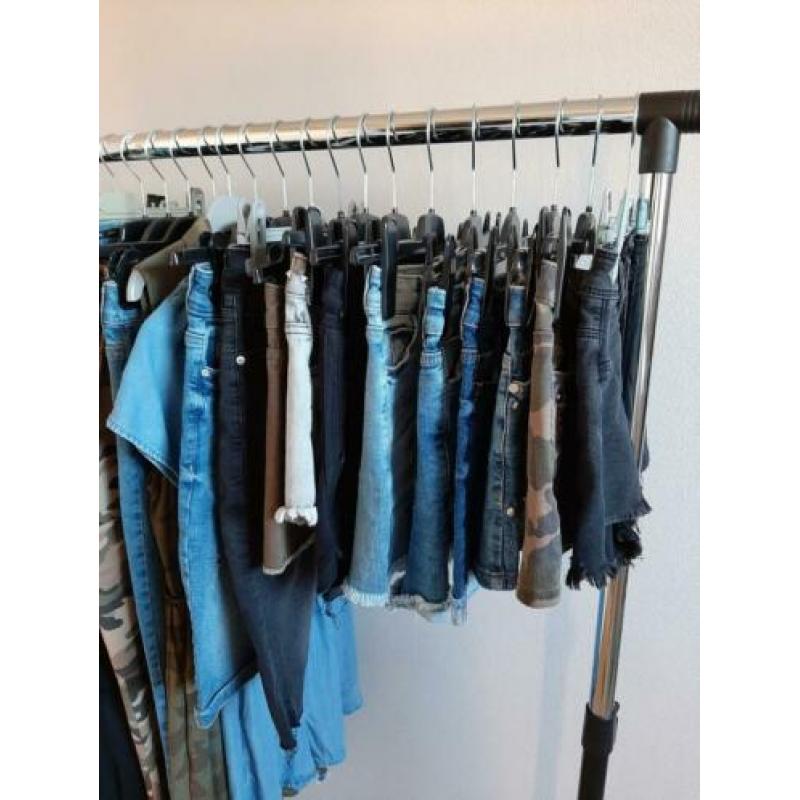 ZOMER dames mt 34 / 36 XS S korte broeken en meer