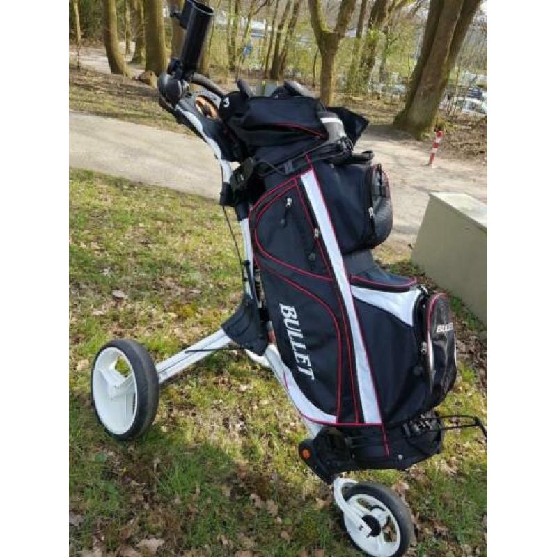 Golf kar met tas en set compleet