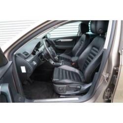 Volkswagen Passat Highline 1.4 TSI Bmt (bj 2011 )