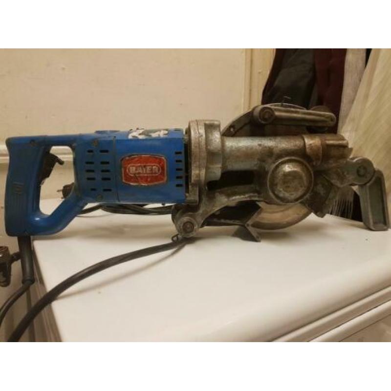Zelden te koop: baier handzaagmachine metaal