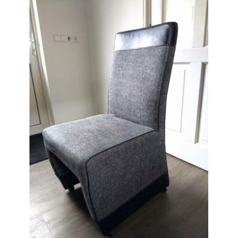 Eetkamerstoelen op wieltjes