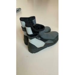 Zeilschoenen Gill mt:43-44 keurig