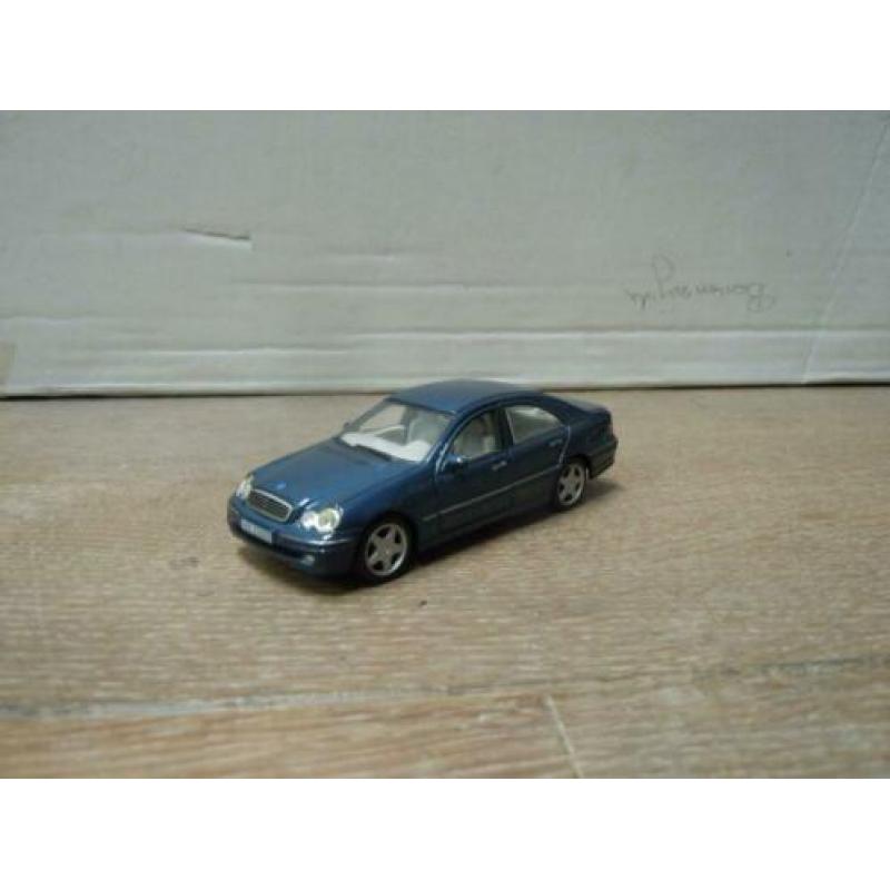Mercedes c klasse 320 type w 203. . Model in nieuwstaat
