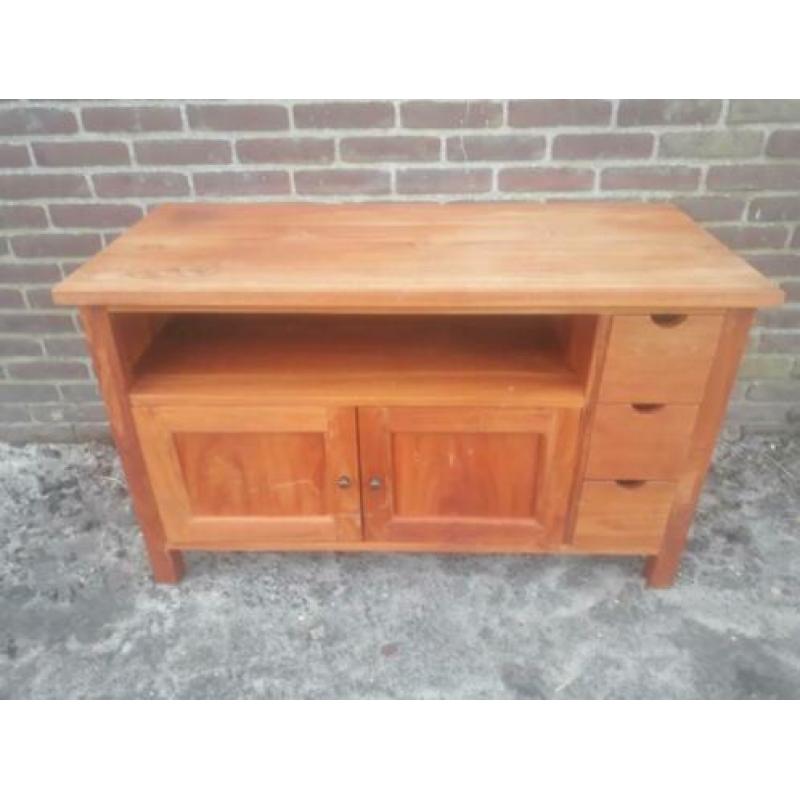 Teak houten tv kastje- met 3 laadjes en 2 deurtjes