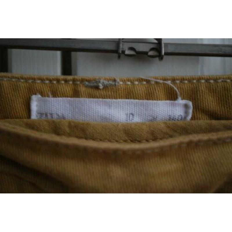 korte broek Zara maat 140