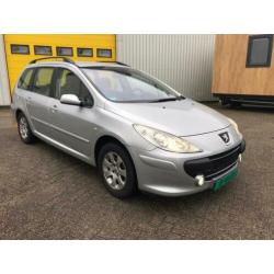 Peugeot 307 1.6hdi 66kw clima Navi pdc BPM km nap