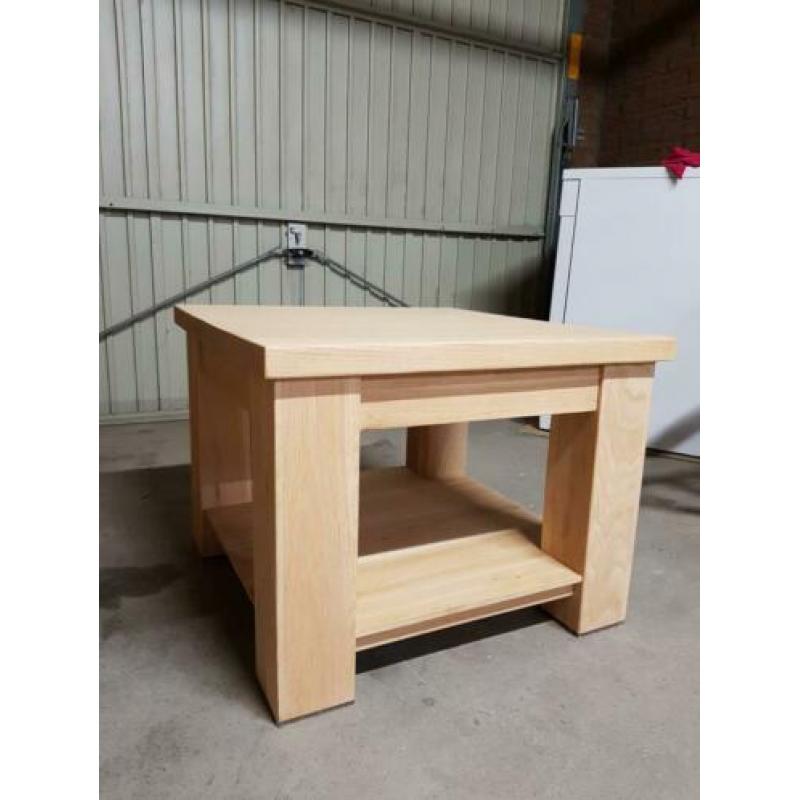 Massief onbehandeld eiken tafel