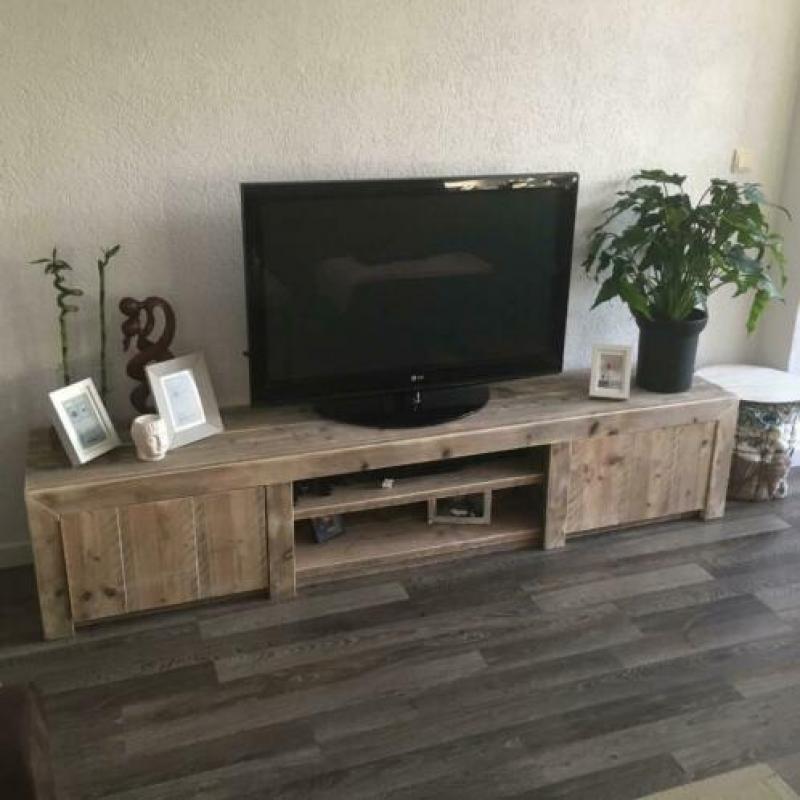 Audiomeubel, TV-meubel van steigerhout in elke maat en vorm