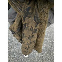 Artipoppe natural Two Birds dyed green and black maat 5