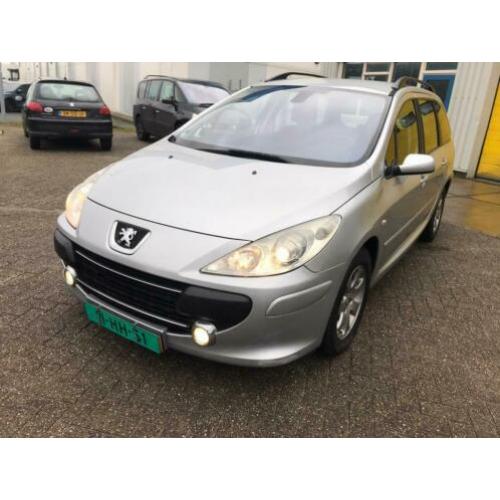 Peugeot 307 1.6hdi 66kw clima Navi pdc BPM km nap