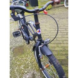 Kinderfiets jongen. Voor kind tot ongeveer 6 jaar