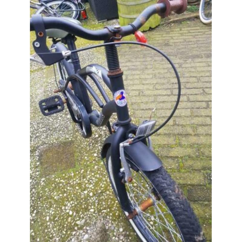 Kinderfiets jongen. Voor kind tot ongeveer 6 jaar