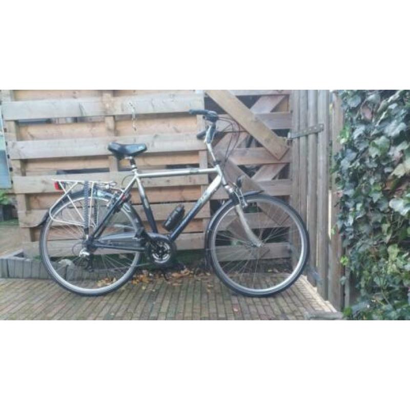 Batavus Jakima Herenfiets 24 versnellingen