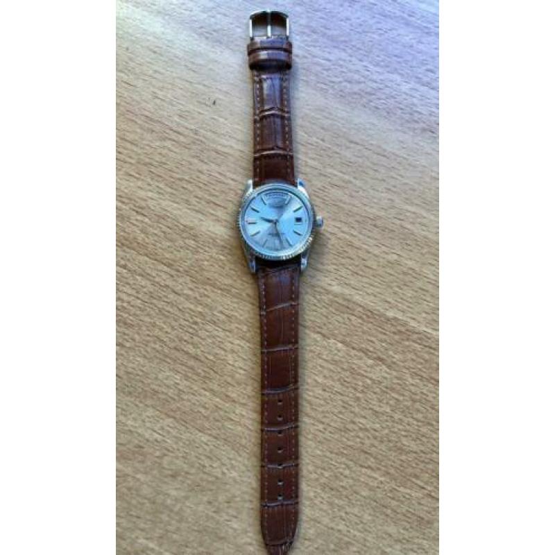 Ricoh Day Date automatic 21 Jewels daydate flutted bezel