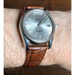 Ricoh Day Date automatic 21 Jewels daydate flutted bezel