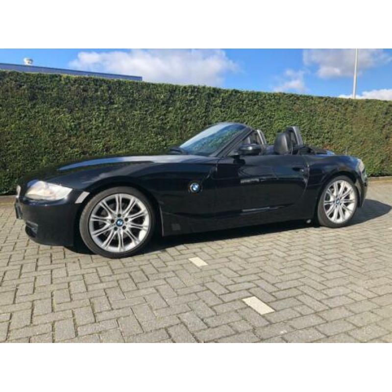 BMW Z4 3.0 SI Roadster 2006 Zwart Uitmuntend!!!!