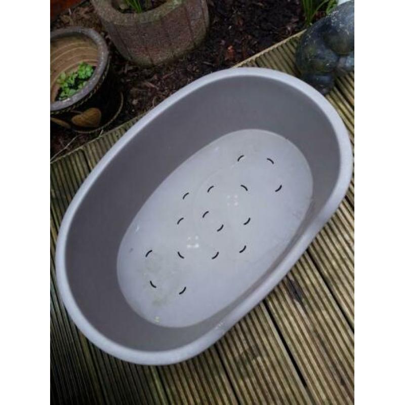 Hondenbed, mand, flexi riem, kleine bench