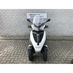 Piaggio 300 LT MP3 Yourban SPORT van €4500 voor €3999