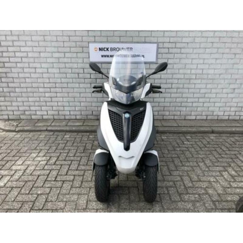 Piaggio 300 LT MP3 Yourban SPORT van €4500 voor €3999