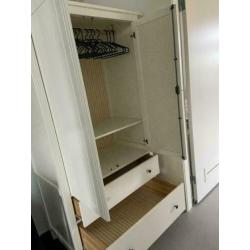 Hemnes kledingkast 2x