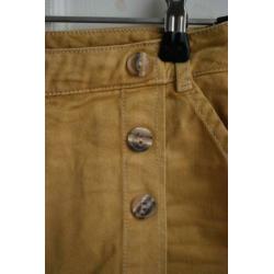 korte broek Zara maat 140