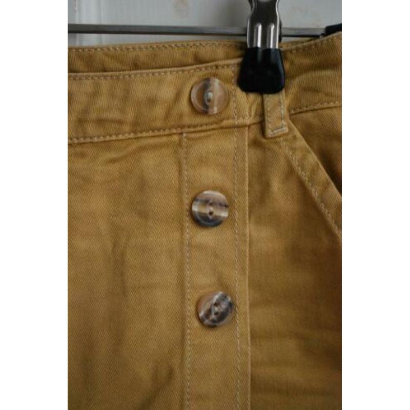 korte broek Zara maat 140