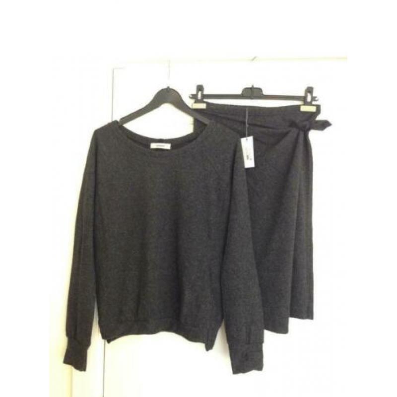 Humanoid sweater met een spikkeltje mt XS/S