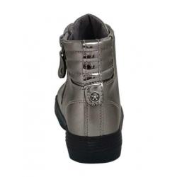 Kinderschoenen restpartij