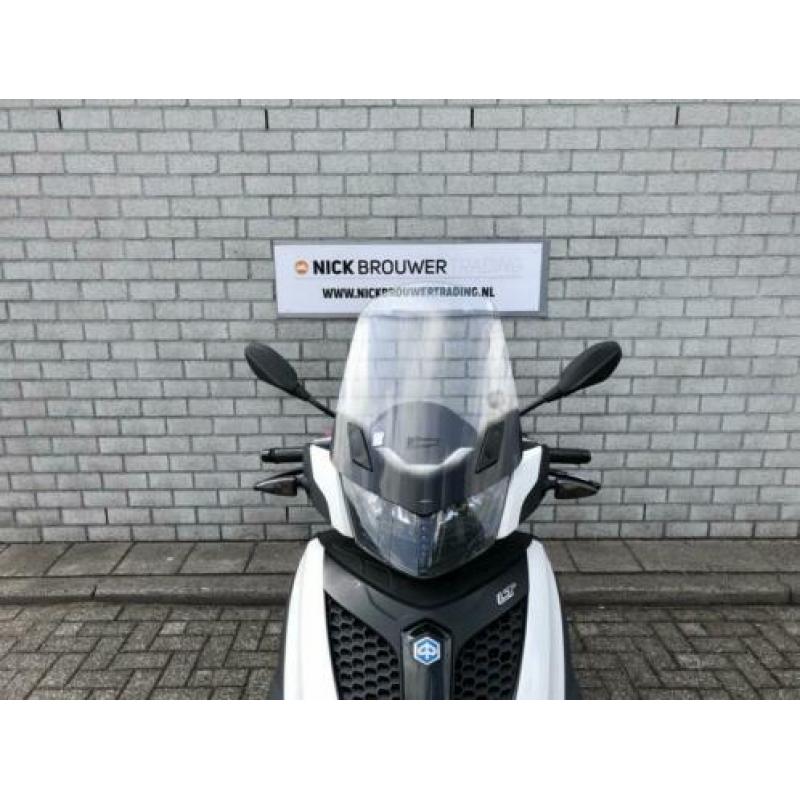 Piaggio 300 LT MP3 Yourban SPORT van €4500 voor €3999