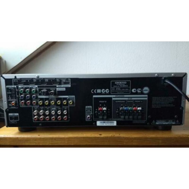 Onkyo TX-SR313 receiver