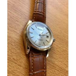 Ricoh Day Date automatic 21 Jewels daydate flutted bezel